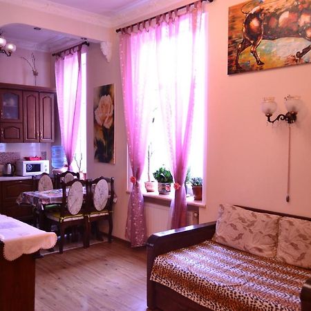 Apartment On Shevchenka Boulevard Ternopil Exterior photo