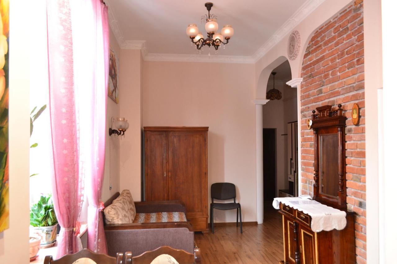 Apartment On Shevchenka Boulevard Ternopil Exterior photo